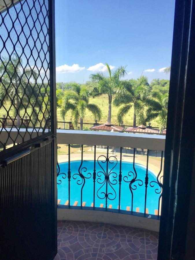 Villa Angelica Resort Alaminos Bagian luar foto