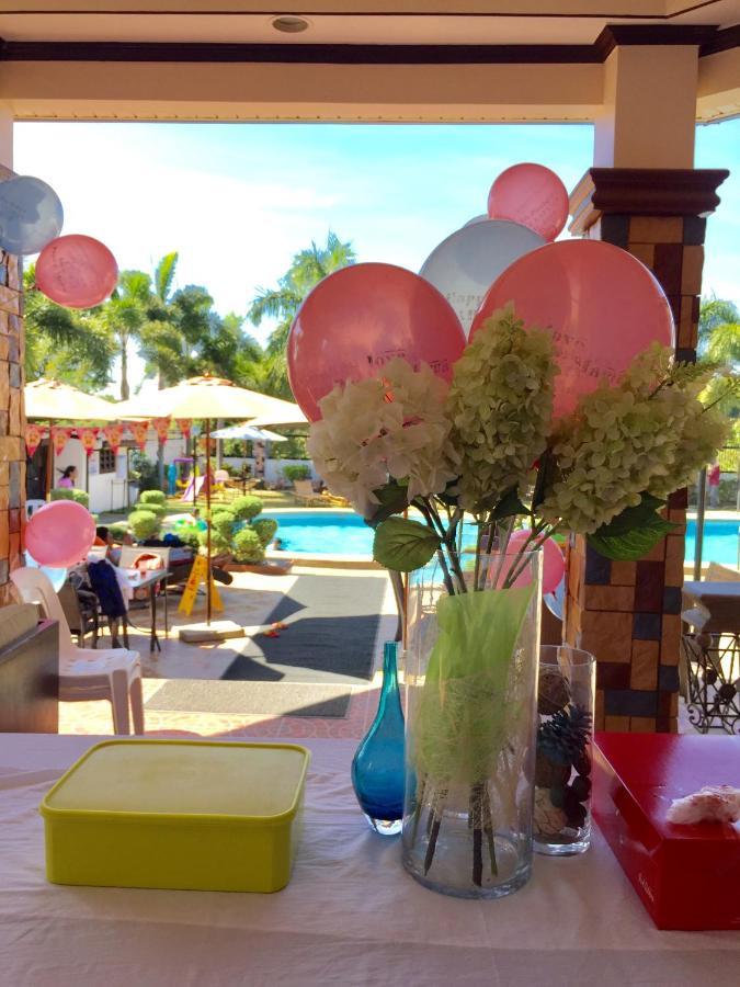 Villa Angelica Resort Alaminos Bagian luar foto